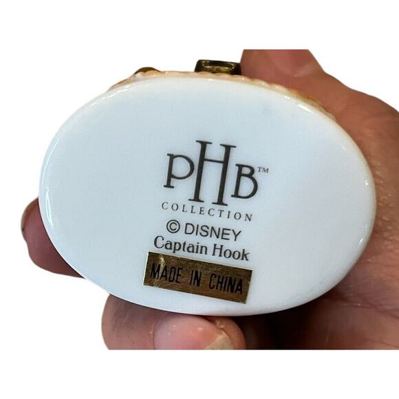 Walt Disney Peter Pan's Captain Hook Porcelain Hinged Box PHB W/ Telescope VTG - Picture 6 of 8